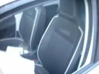 Veículo de Sucata volkswagen up (121) 1.0 do ano 2013 alimentado chy