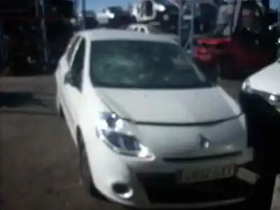 Scrapping Vehicle RENAULT CLIO GRANDTOUR Authentique 65 CV / 48 KW of the year 2010 powered 