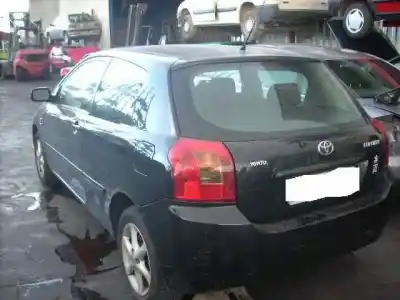 Veículo de Sucata TOYOTA COROLLA (E12) 1.6 16V do ano 2002 alimentado 3ZZFE