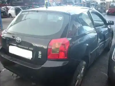 Sloopvoertuig toyota corolla (e12) 1.6 16v van het jaar 2002 aangedreven 3zzfe