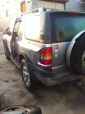 Scrapping Vehicle opel frontera b 2.2 16v dti of the year 2000 powered x22dth