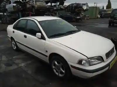 Scrapping Vehicle volvo 6447102131 v71 of the year 1997 powered d4192t