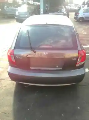 Veicolo di demolizione kia rio 1.5 cat dell'anno 2005 alimentato a5d