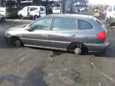 Veicolo di demolizione kia rio 1.5 cat dell'anno 2005 alimentato a5d