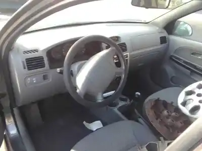 Veicolo di demolizione kia rio 1.5 cat dell'anno 2005 alimentato a5d