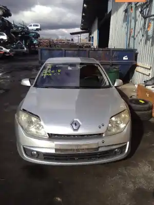 Veículo de Sucata RENAULT LAGUNA III 2.0 dCi Diesel FAP do ano 2008 alimentado M9R G7