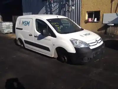 Veículo de Sucata citroen berlingo xtr 1.6 hdi 92 do ano 2010 alimentado 9hx