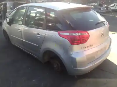 Здавання транспортного засобу citroen c4 picasso ii 1.6 bluehdi 120 року 2009 потужний sfw
