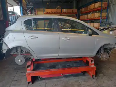 Veicolo di demolizione opel corsa d 1.2 cat (a 12 xer / ldc) dell'anno 2012 alimentato a12xer