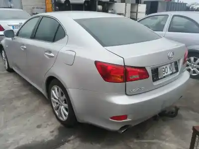 Veículo de Sucata lexus is 250c 2.5 v6 cat do ano 2017 alimentado 4gr-fse