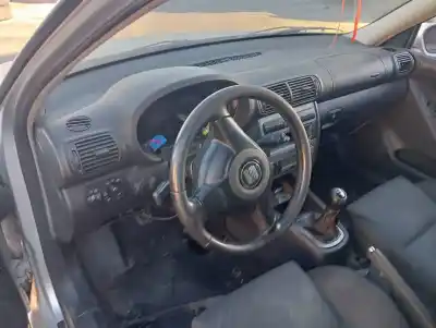 Veículo de Sucata seat leon (1m1) 1.9 tdi do ano 2003 alimentado arl