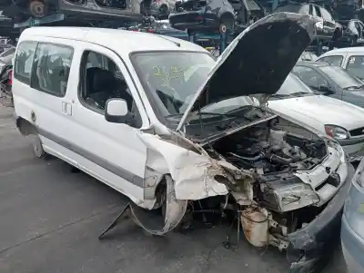 Veículo de Sucata PEUGEOT PARTNER (S1) 1.9 Diesel do ano 2000 alimentado WJZ