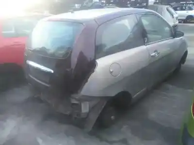 Veículo de Sucata lancia ypsilon (101) 1.4 16v platino do ano 2007 alimentado 350a1000