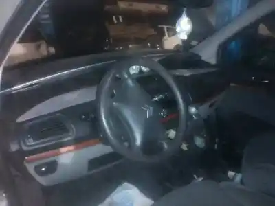 Veículo de Sucata citroen c8 2.2 hdi 16v premier ii do ano 2005 alimentado 4hwdw12ted4