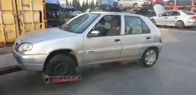 Veículo de Sucata CITROEN SAXO 1.4 SX do ano 2003 alimentado KFW