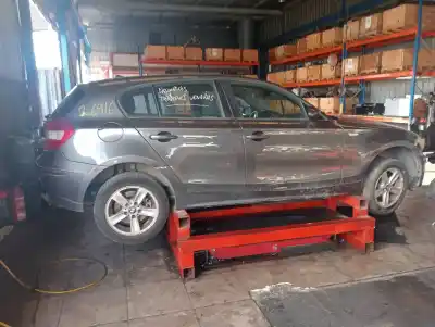 Veículo de Sucata bmw serie 1 berlina (e81/e87) 2.0 16v diesel do ano 2006 alimentado 20-4d-a d