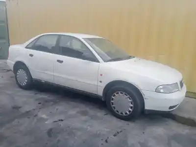 Veicolo di demolizione audi a4 avant (b5) 1.8 dell'anno 1996 alimentato adr
