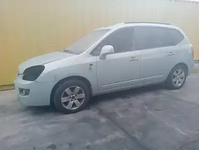 Sloopvoertuig kia carens (un) 2.0 crdi 140 van het jaar 2007 aangedreven d4ea