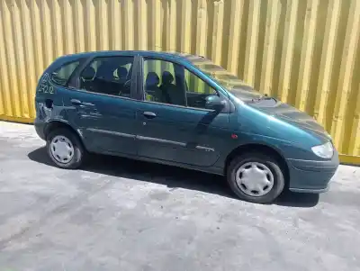 Scrapping Vehicle renault scenic (ja..) 1.8 of the year 1998 powered f3r722