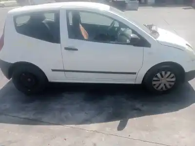 Veículo de Sucata citroen c2 empresa do ano 2007 alimentado 8hz