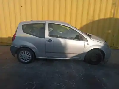 Veículo de Sucata citroen c2 empresa do ano 2004 alimentado 8hx