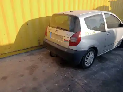 Veículo de Sucata citroen c2 empresa do ano 2004 alimentado 8hx