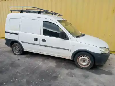 Hurda Aracı opel combo corsa c yılın 2004 güçlü y17dt