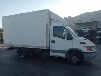 Veicolo di demolizione IVECO DAILY CAJA CERRADA (2006 =>)  dell'anno 2004 alimentato F1AE0481B