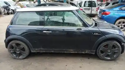 Veicolo di demolizione BMW MINI (R50,R53)  dell'anno 2006 alimentato W10B16A
