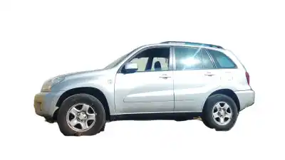 Veicolo di demolizione TOYOTA RAV 4 (A2)  dell'anno 2004 alimentato G 1ZZ-FE