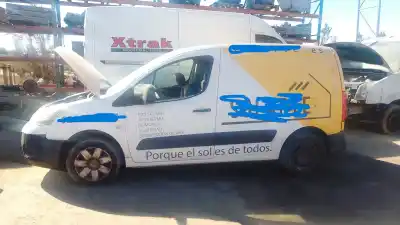 Vehicul casat CITROEN BERLINGO CUADRO  al anului 2012 alimentat 
