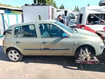 Здавання транспортного засобу RENAULT CLIO II  року 2003 потужний K9K A7