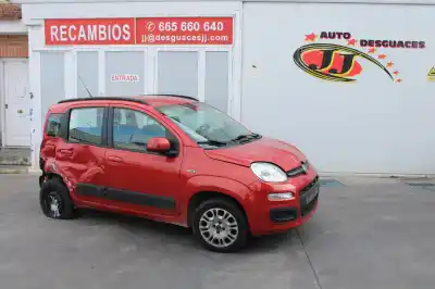 Veicolo di demolizione FIAT PANDA (319) K-Way dell'anno 2016 alimentato 169A4000