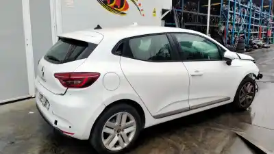 Vehicul casat renault clio v intens al anului 2019 alimentat b4dg4