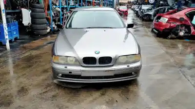 Veículo de Sucata bmw serie 5 berlina (e39) 525d do ano 2002 alimentado m57256d1