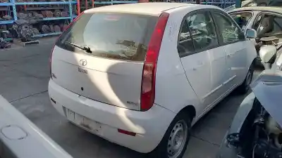 Veicolo di demolizione tata indica vista dell'anno 2013 alimentato 750e4000