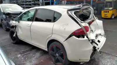 Sloopvoertuig seat leon (1p1) stylance / style van het jaar 2011 aangedreven cax