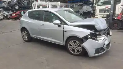 Veicolo di demolizione seat ibiza (6j5) stylance / style dell'anno 2010 alimentato cayb