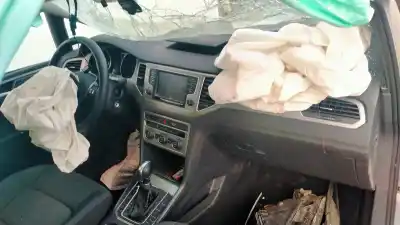 Veículo de Sucata volkswagen golf vii lim. advance bluemotion tech. do ano 2017 alimentado czc