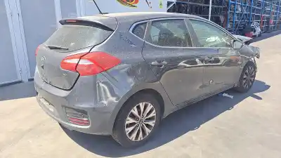 Здавання транспортного засобу kia cee´d uefa euro 2016 року 2016 потужний d4fc