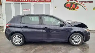 Veículo de Sucata peugeot 308 business line do ano 2016 alimentado bh02