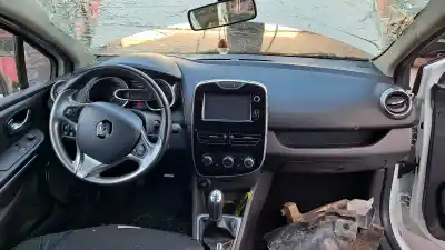 Veículo de Sucata renault clio iv limited do ano 2015 alimentado k9k e6