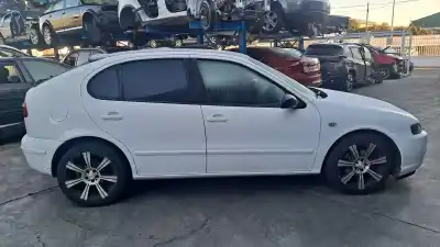 Здавання транспортного засобу seat leon (1m1) signo року 2005 потужний asv