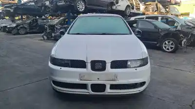 Scrapping Vehicle SEAT LEON (1M1) Signo of the year 2005 powered ASV