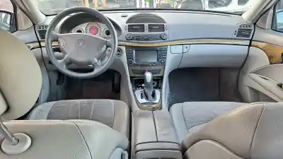 Scrapping Vehicle mercedes-benz clase e (w211) berlina e 320 cdi (211.026) of the year 2004 powered 648961