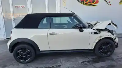 Scrapping Vehicle bmw mini cabrio (r57) cooper d of the year 2014 powered n47c16a