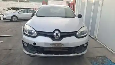 Vehicul casat renault                                            megane iii berlina 5 p                                                                                                                                                                                                                                     intens                                                                                                                                                                                                                                                     al anului 2014 alimentat h5fa4