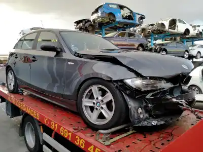 Veicolo di demolizione bmw serie 1 berlina (e81/e87) 120d dell'anno 2005 alimentato 204d-ad