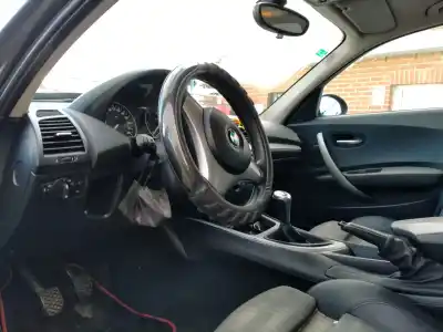 Veicolo di demolizione bmw serie 1 berlina (e81/e87) 120d dell'anno 2005 alimentato 204d-ad