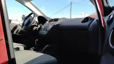 Vehicul casat seat toledo (5p2) stylance / style al anului 2004 alimentat bkd